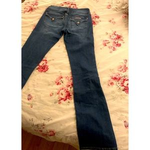 Hudson Beth Mid-Rise Baby Bootcut Jean